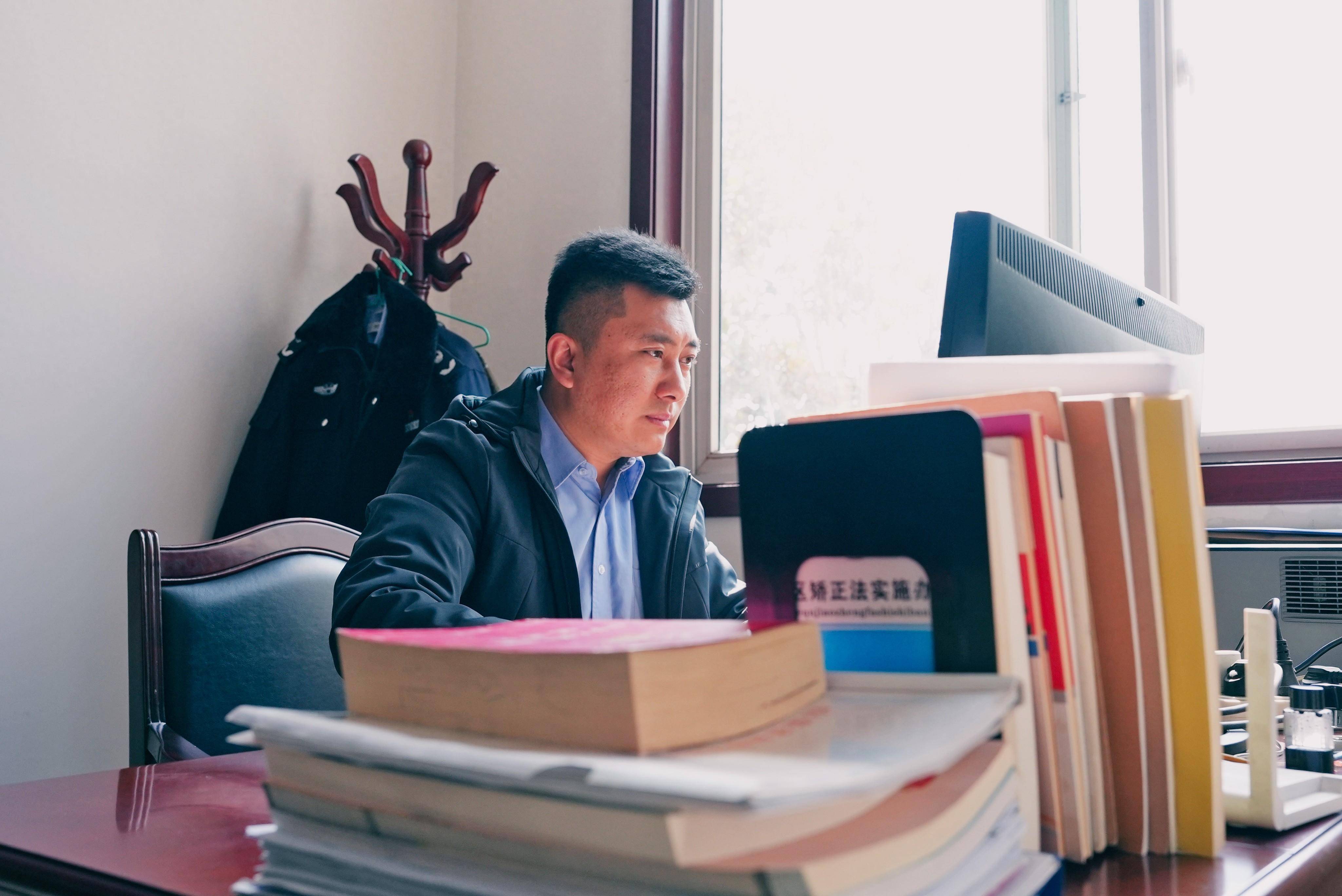 孔令让：从业十年，从“一份工作”到“一份责任”
