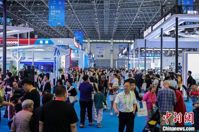 海南自贸港建设七年：中外企业共享发展机遇