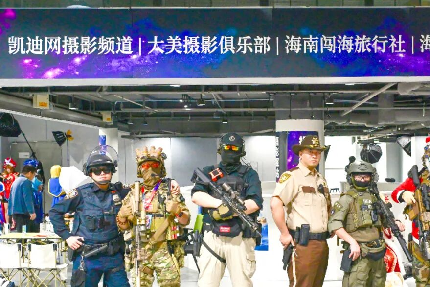 【圆满落幕】海南Z世代动漫嘉年华收官 | 大美摄影俱乐部见证了这场青春的盛宴 | 摄影和动漫的故事才刚刚开始