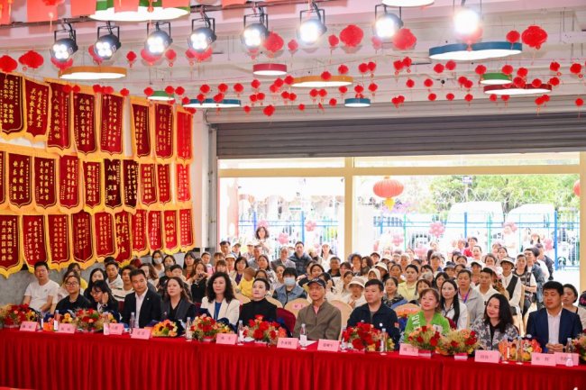 铭记长征史诗 赓续红色血脉——昆明市五华区亲亲宝贝幼儿园成功举办红色主题教育活动