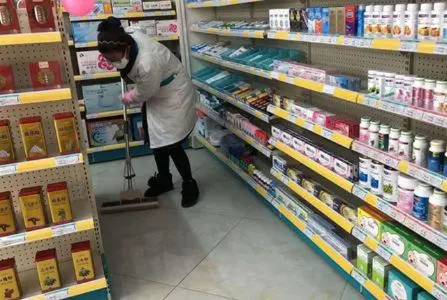 找药店比找厕所还容易，遍地开花的大药房，一年能赚多少钱？