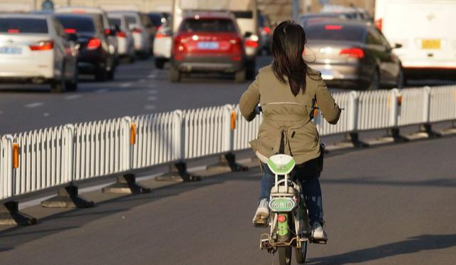 电动车“劲敌”已出现，未来会不会被它取代？网友希望：早日普及