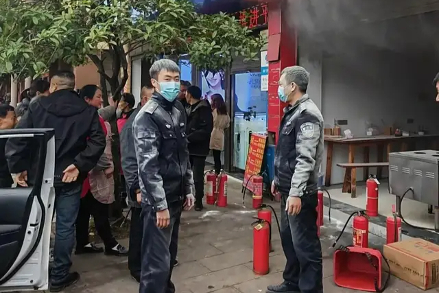 冬季守护 | 暖心警事 让守护更有“温度”