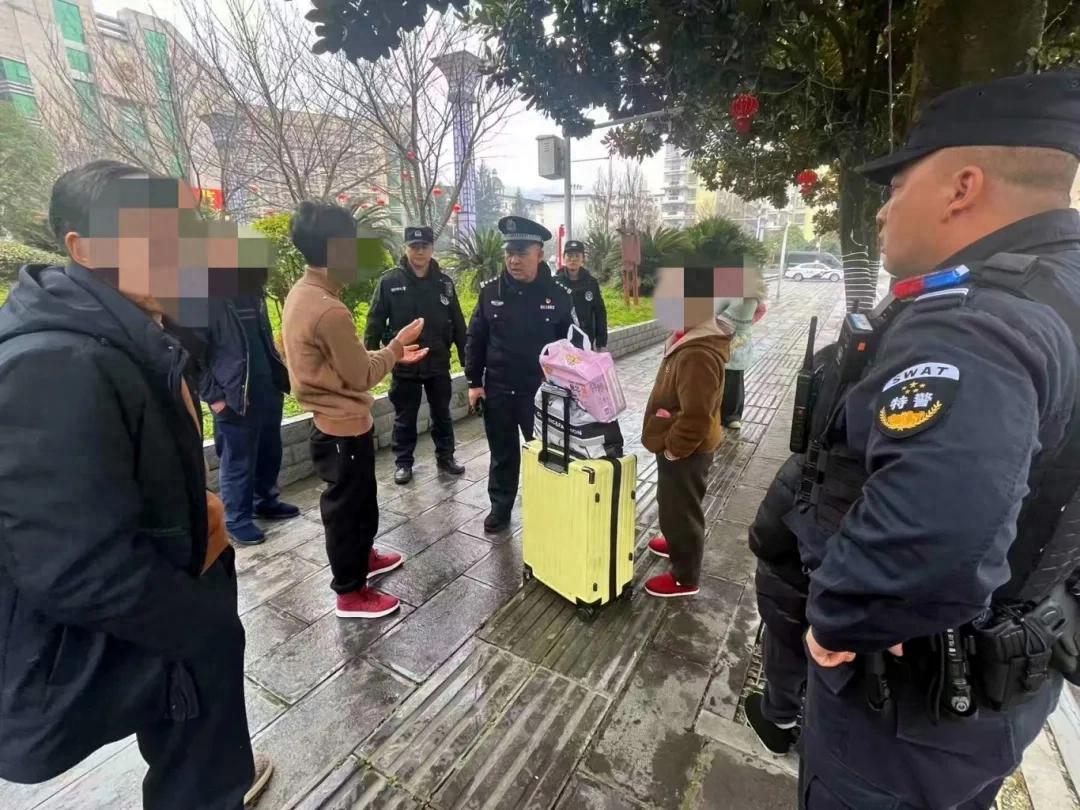 春节我在岗 | 持续守护“不停歇” 暖心警事“助团圆”