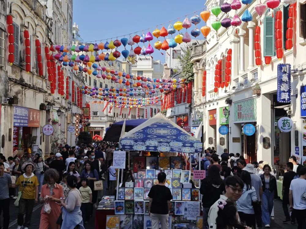 新华社关注！春节期间，海南旅游消费市场活力迸发