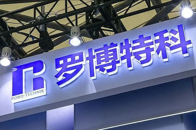 标签炫目实则压力山大，十倍大牛股再奔港股IPO