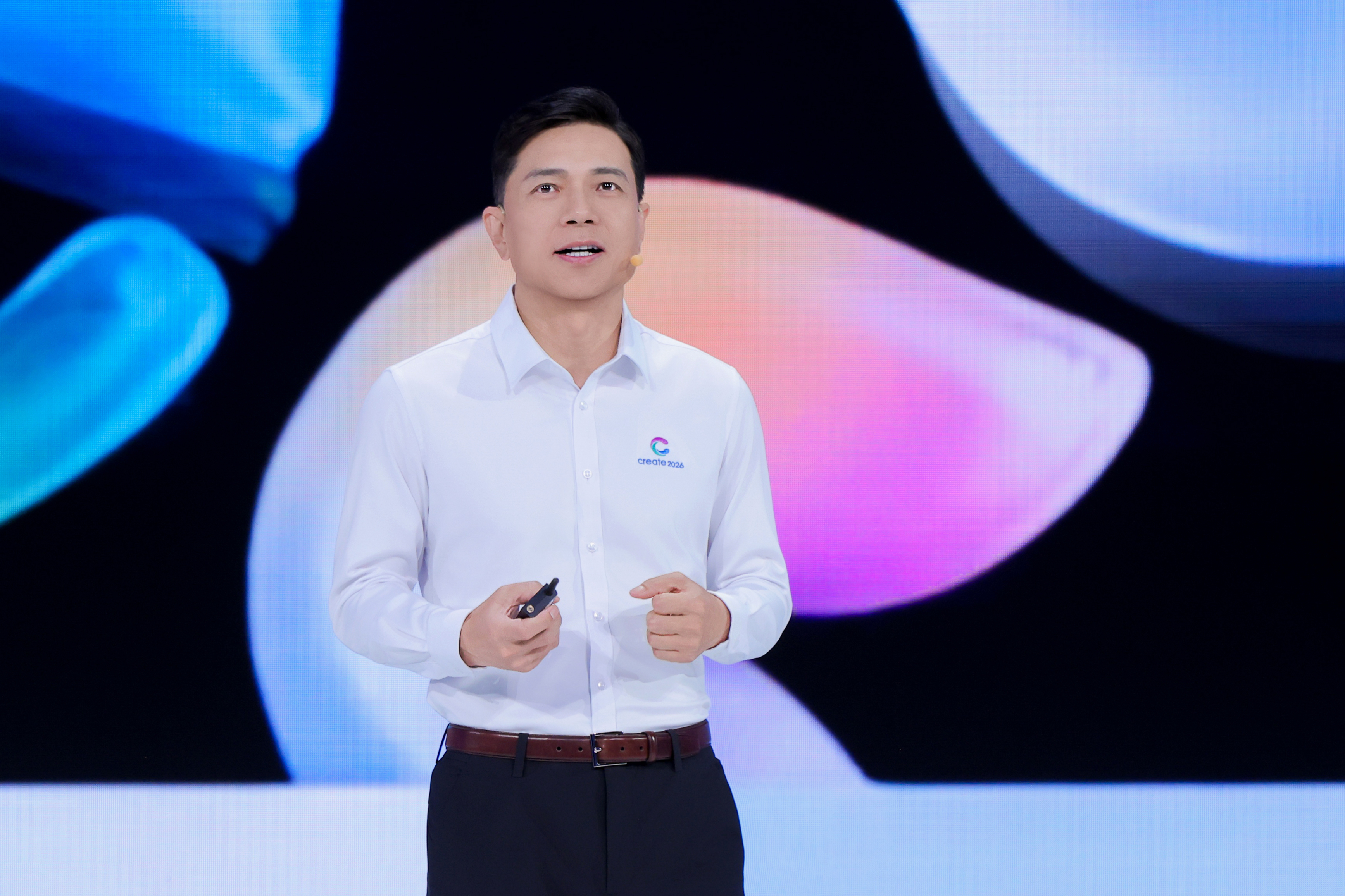 AI商业化元年实锤！李彦宏首提AI时代度量衡“DAA”