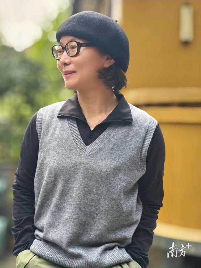 专访作家淡巴菰：“我依然是个不合群的独行客”