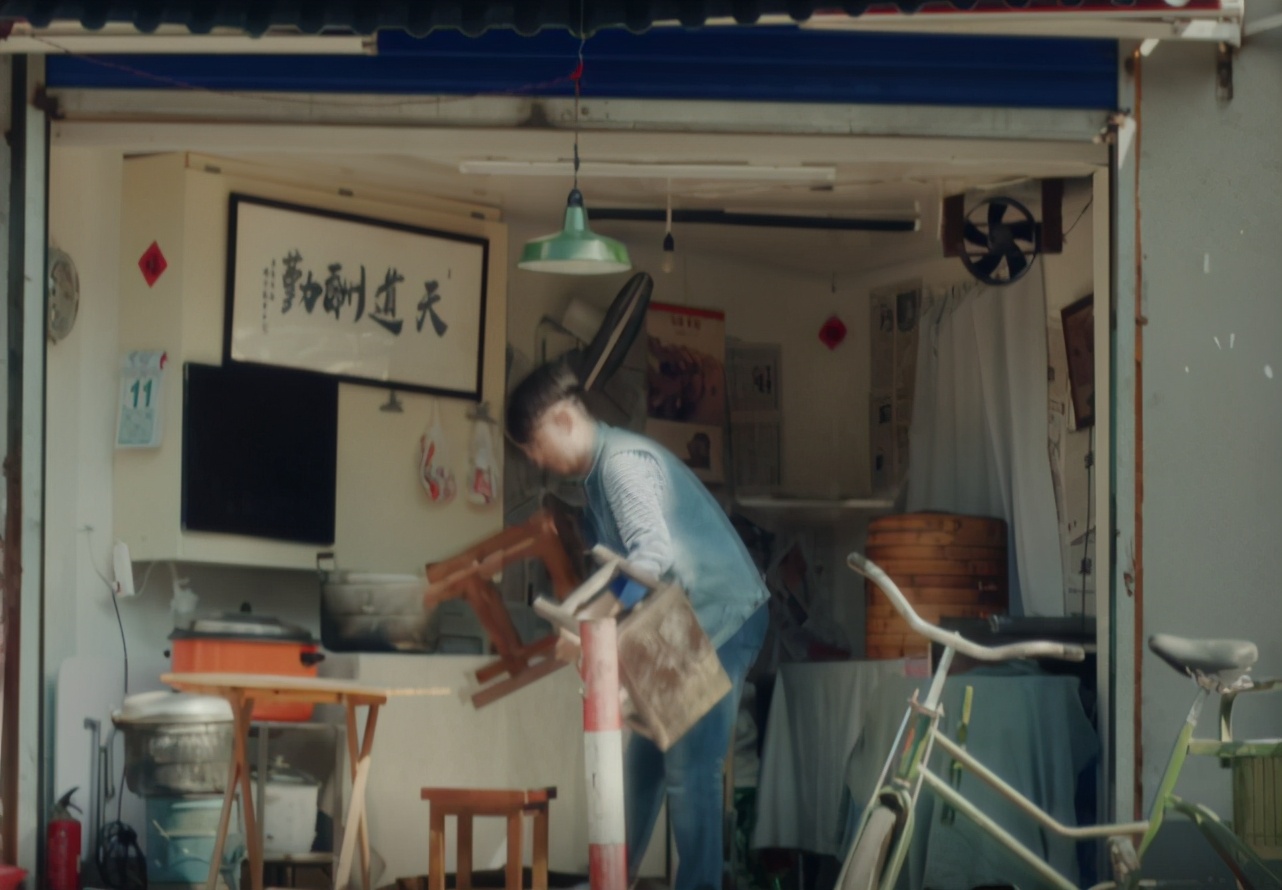 上海“包子大王”：初中文化，白手起家挣50亿，凭啥？