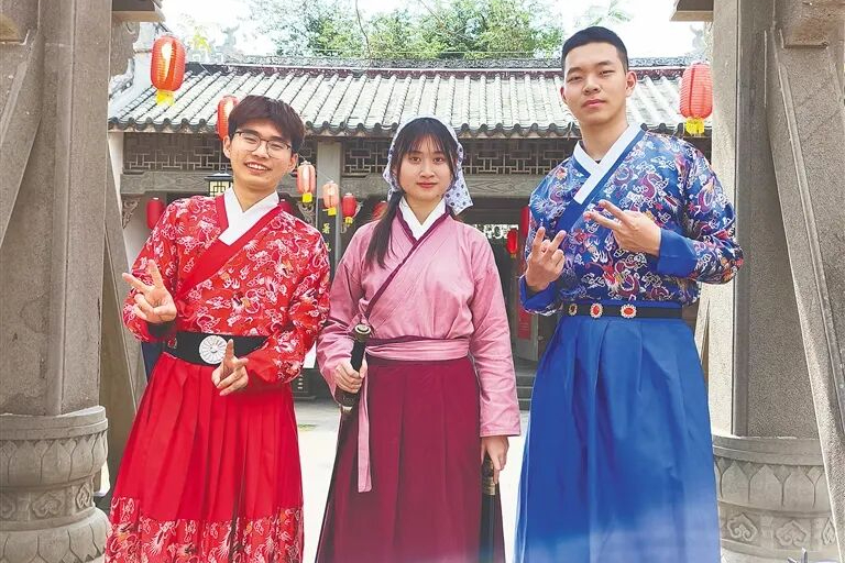 大学生回村后都在干什么？瞧，定安这波返乡潮