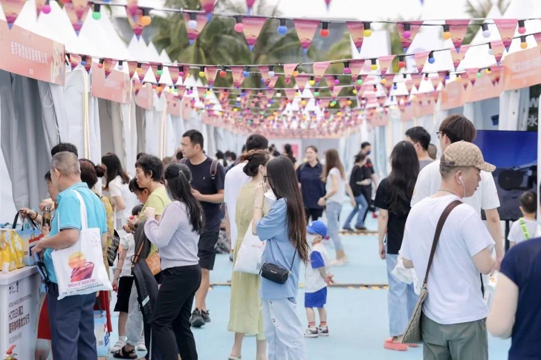 HOTELEX海口咖啡美食文化节暨 世界咖啡师大赛中国区选拔赛（海口分赛区）收官