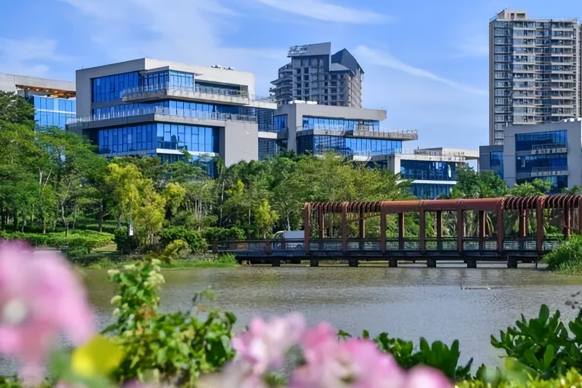 海南这个“微城市”，藏着千亿产业密码！