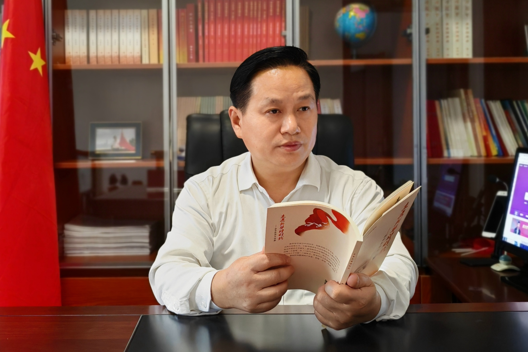 新诗创作新法则：一句一句勾勒诗情画意