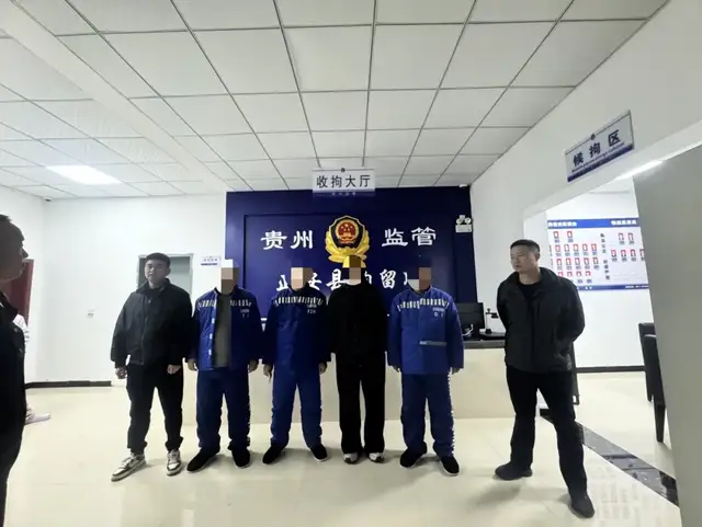 零容忍！正安公安凌晨捣毁赌博窝点，现场抓获11名涉赌人员