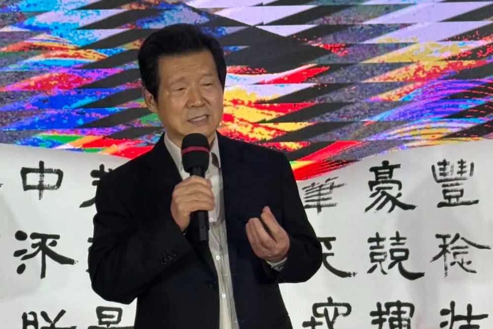 墨韵映涛声！言恭达6.5米汉隶长卷捐赠姜堰美术馆