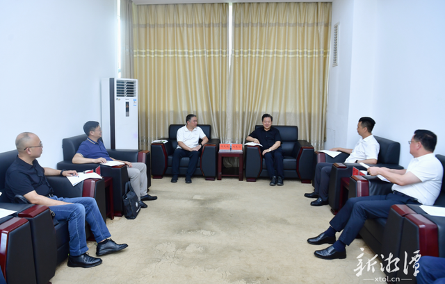 刘志仁会见湖南轻盐集团党委书记、董事长马天毅一行