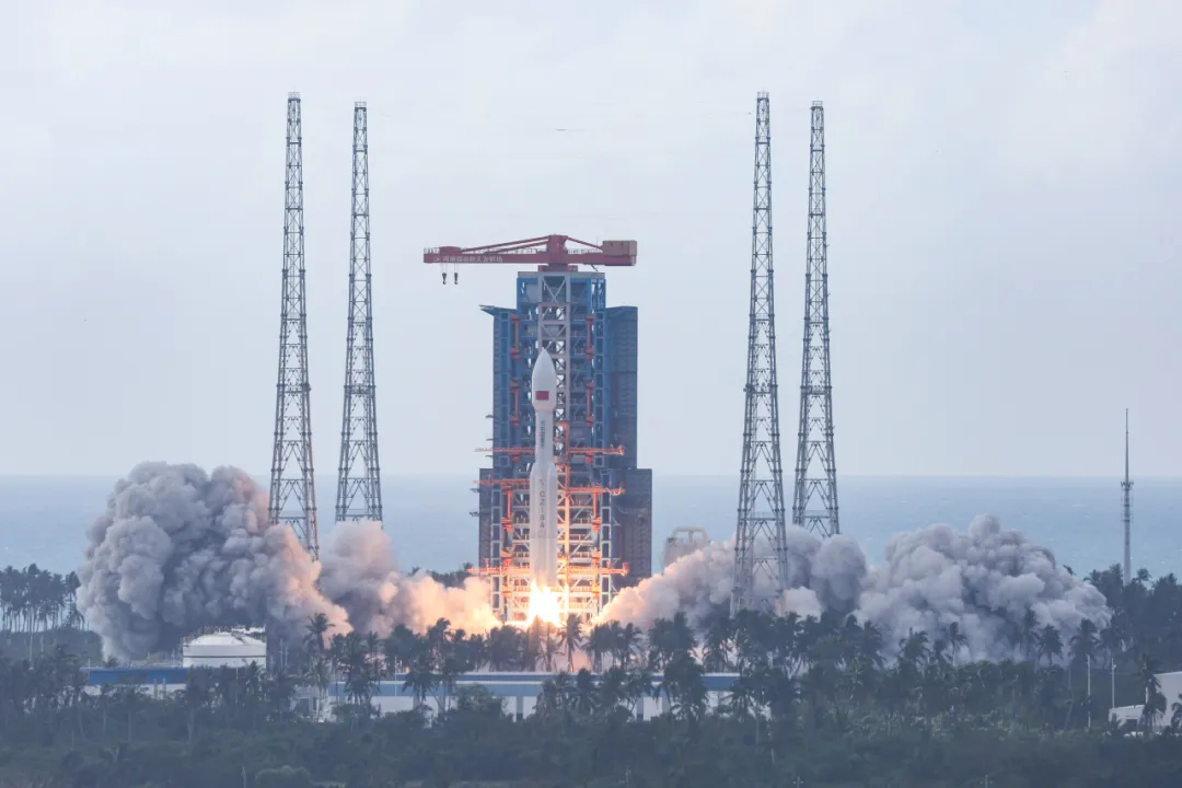 海南日报头版关注：“以场带产”奔向商业航天星辰大海