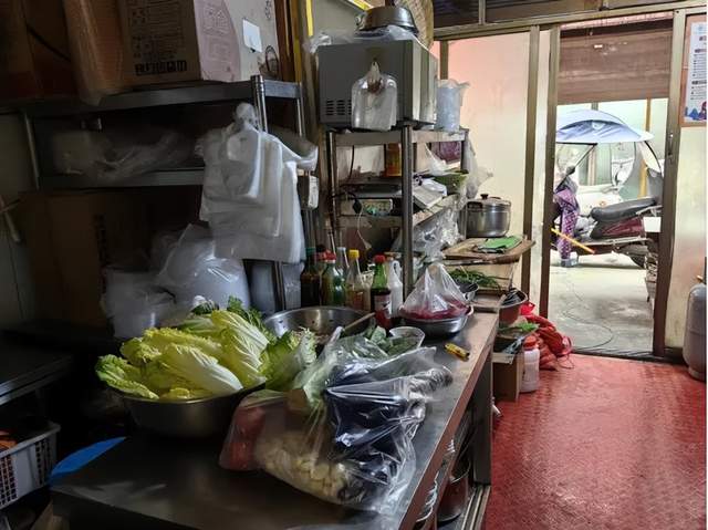 汇川区发布餐饮服务、网络餐饮单位食品安全“黑榜”！