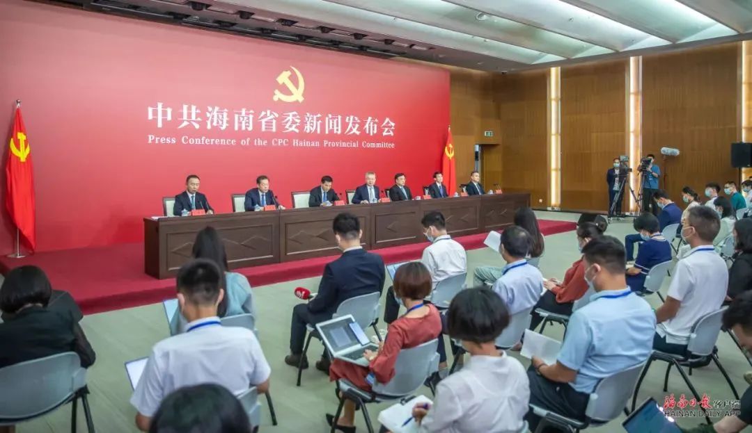 【中国这十年·海南】这十年，海南如我，我如海南
