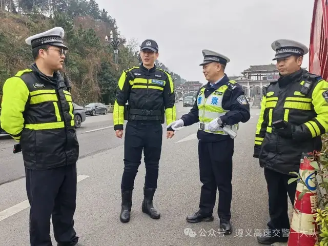 春运超员？高速交警零容忍，现场查处曝光！