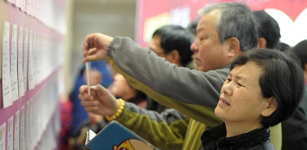 夫妻两人，一年工作下来存10万，在我国属于啥水平？