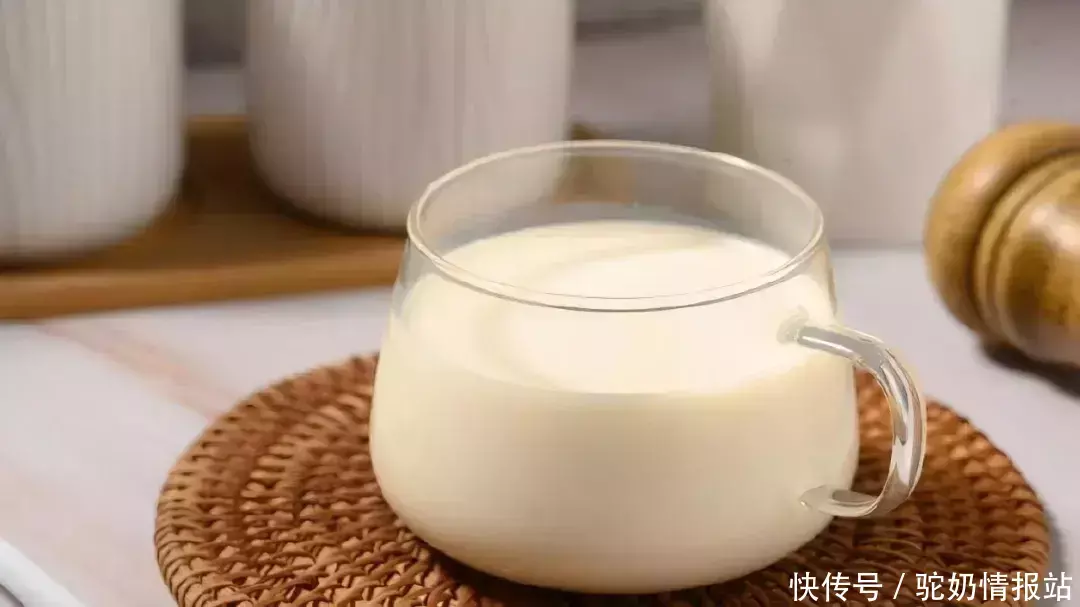 骆驼奶——拯救失眠与抑郁情绪的上佳营养选择！圣驼源驼奶粉