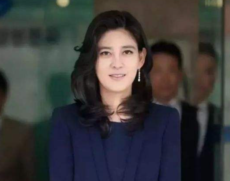 三星公主下嫁保镖，婚后丈夫本性暴露，离婚时索要71亿“分手费”