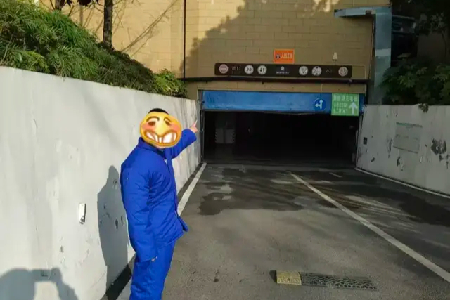 警惕“车门盲盒”？别让你的车成为窃贼的“幸运抽奖”