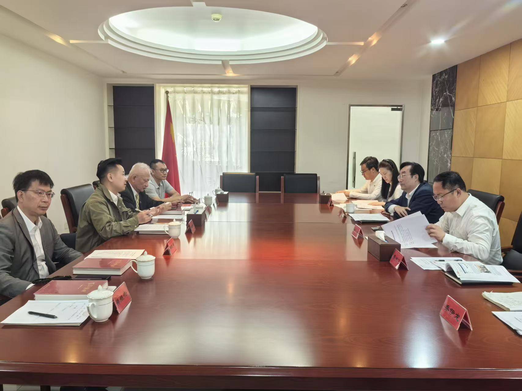京华五月聚同心 全球联盟启新程——路晓峰在京接见共工新闻社代表团侧记