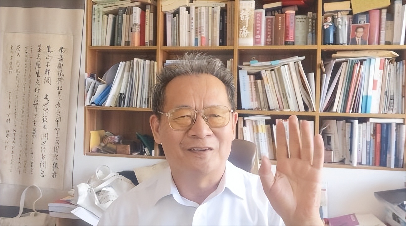 开学第一课：《争做海南自贸港建设优秀接班人》