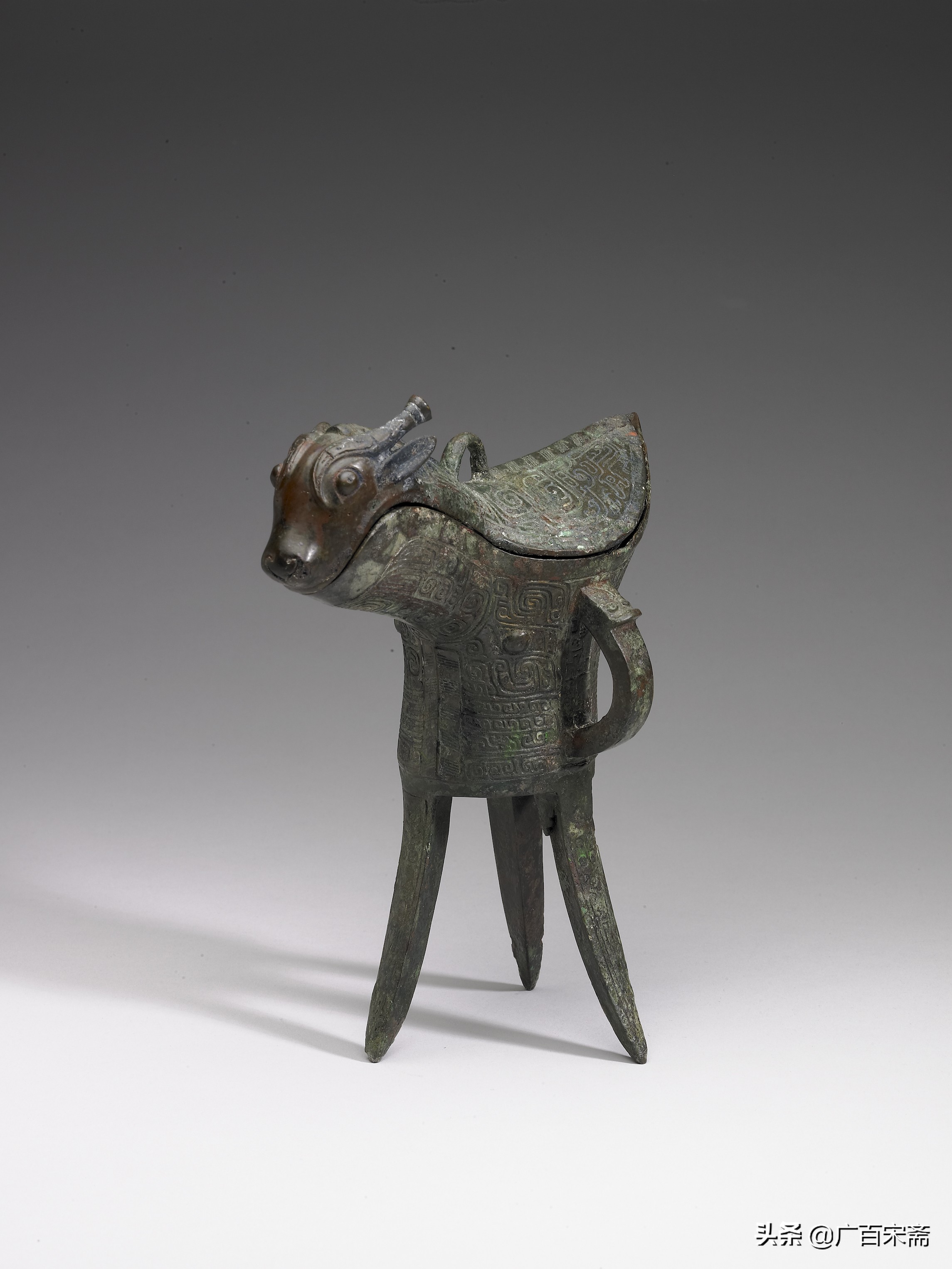 台北故宫博物院所藏商代青铜器再证商汤伐桀劫掠夏天子青铜重器
