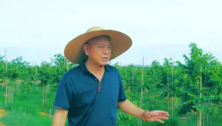 海南金蜜莲农业科技发展有限公司董事长唐永军：争做合格新农人