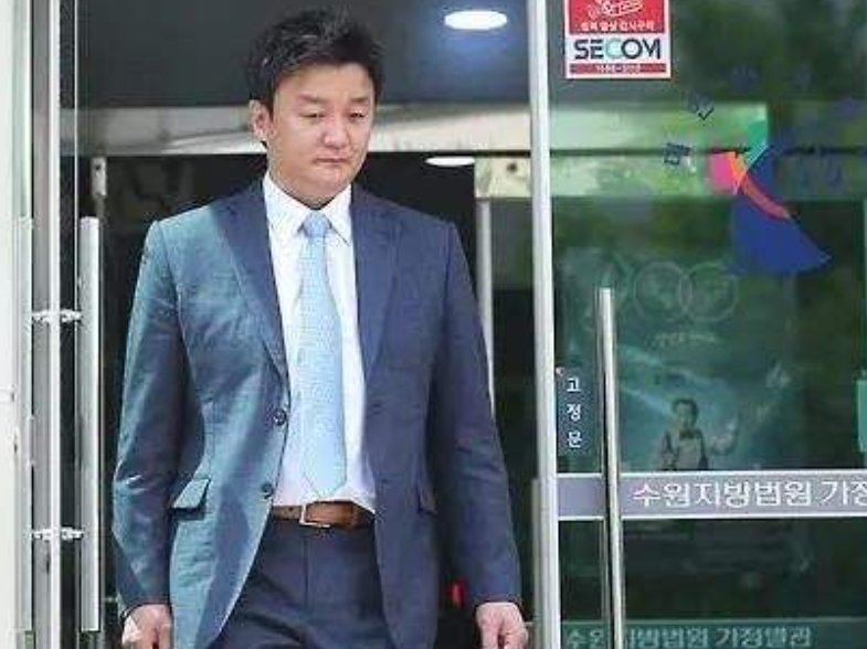 三星公主下嫁保镖，婚后丈夫本性暴露，离婚时索要71亿“分手费”