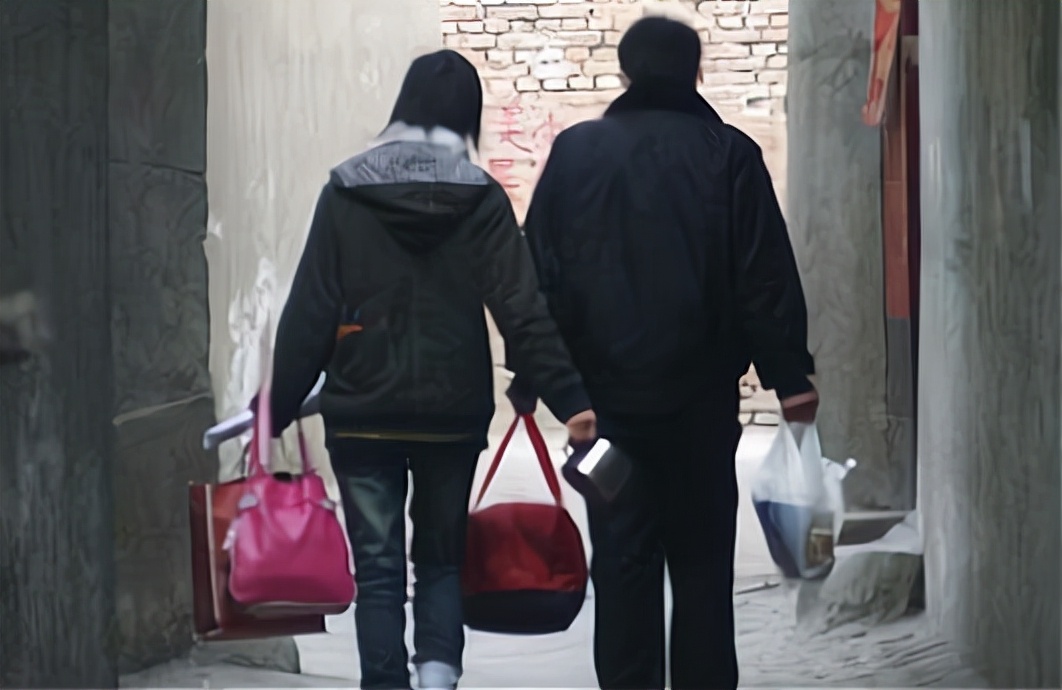夫妻两人，一年工作下来存10万，在我国属于啥水平？