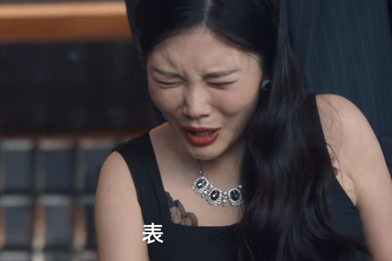 《低智商犯罪》周荣至死不知，绑架周淇灭口朗博文，才是他的催命符