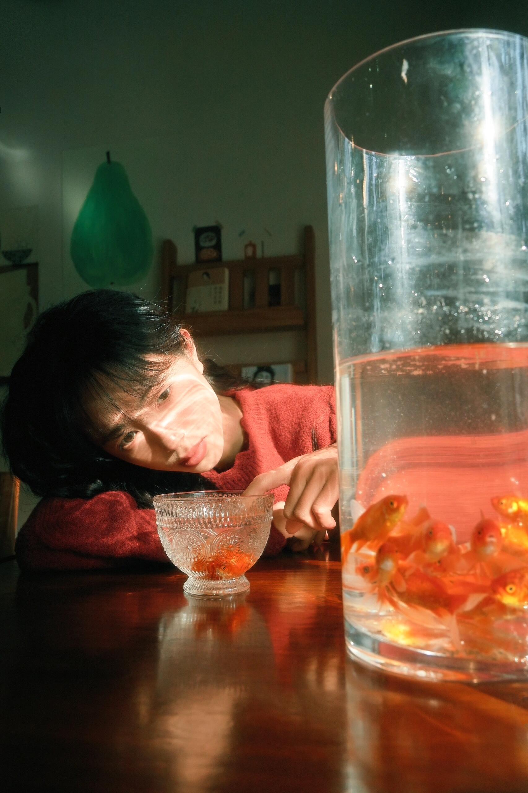 金鱼与少女的青春私房照