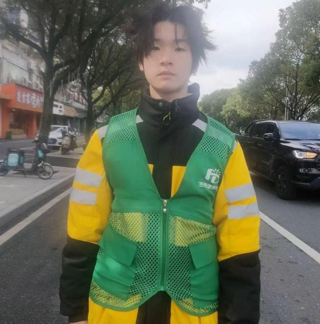 揪心！19岁儿子疑被16万转卖柬埔寨，失联5个月后，母亲赴柬寻子