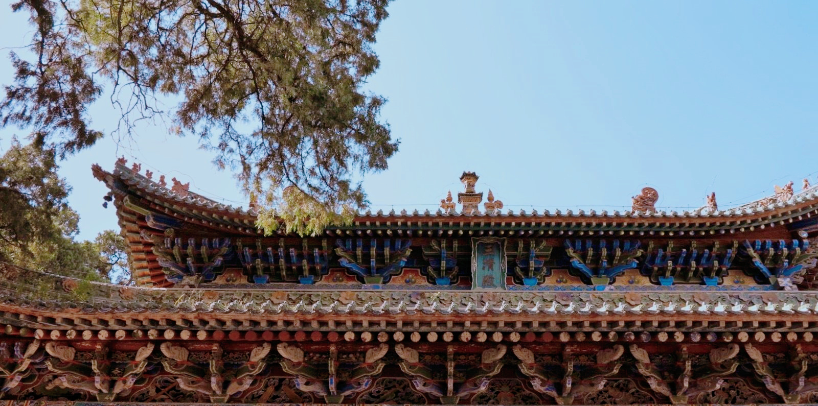 甘肃一千年道观，当地人称其很灵验，至今仍有世外高人隐居