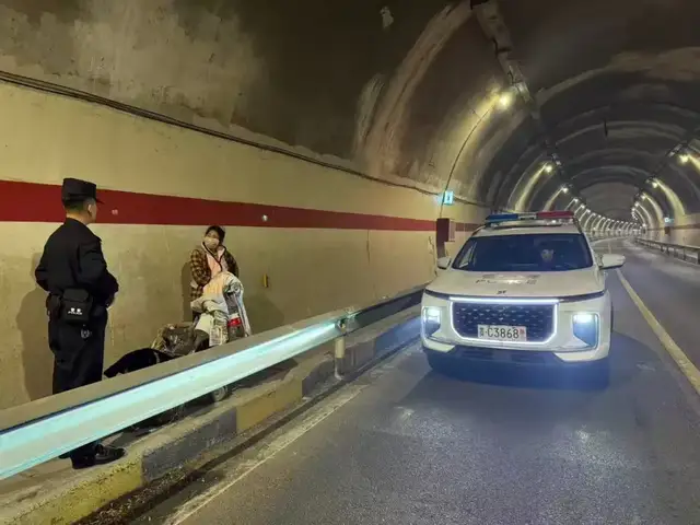 暖心警事暖民心 点滴守护显担当
