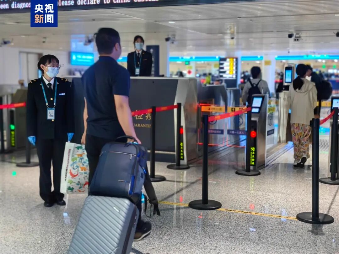 海南空港口岸2025年进出境人员264.4万人次