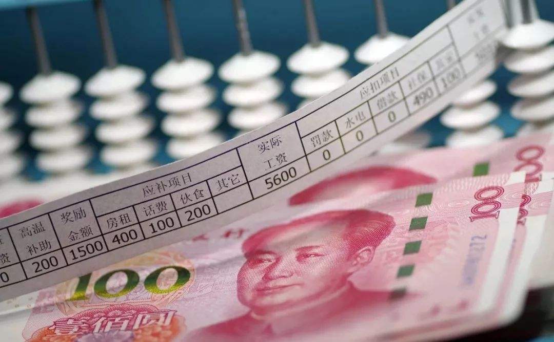 两大行业陷“用工荒”，月薪1.5万都不愿意干？官媒发声一语道破