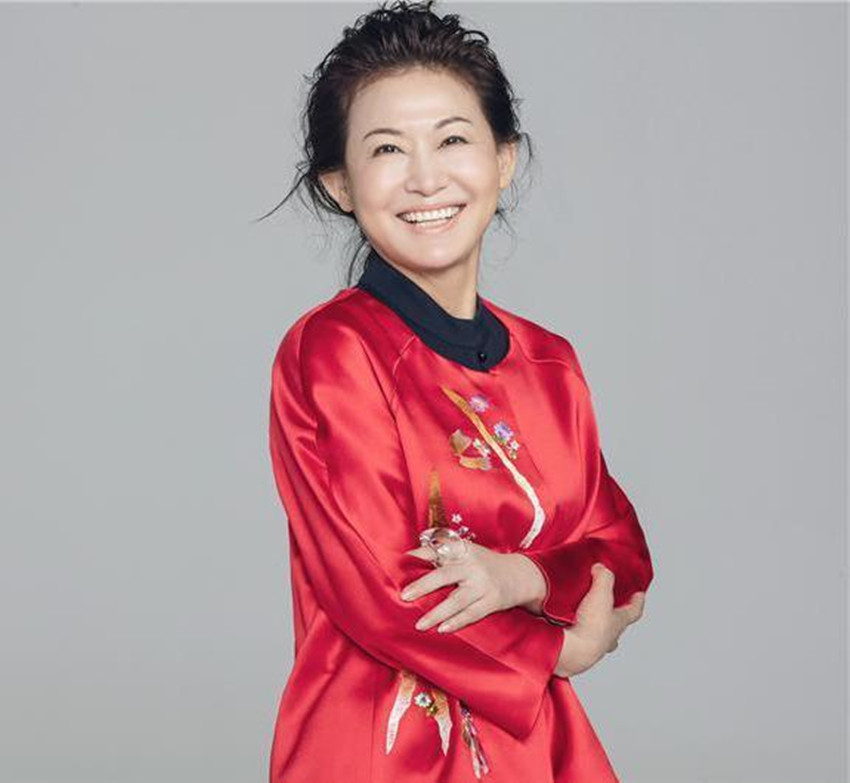 赵燕已取代陈丽华，成为北京女首富，没有背景的她是如何创业的