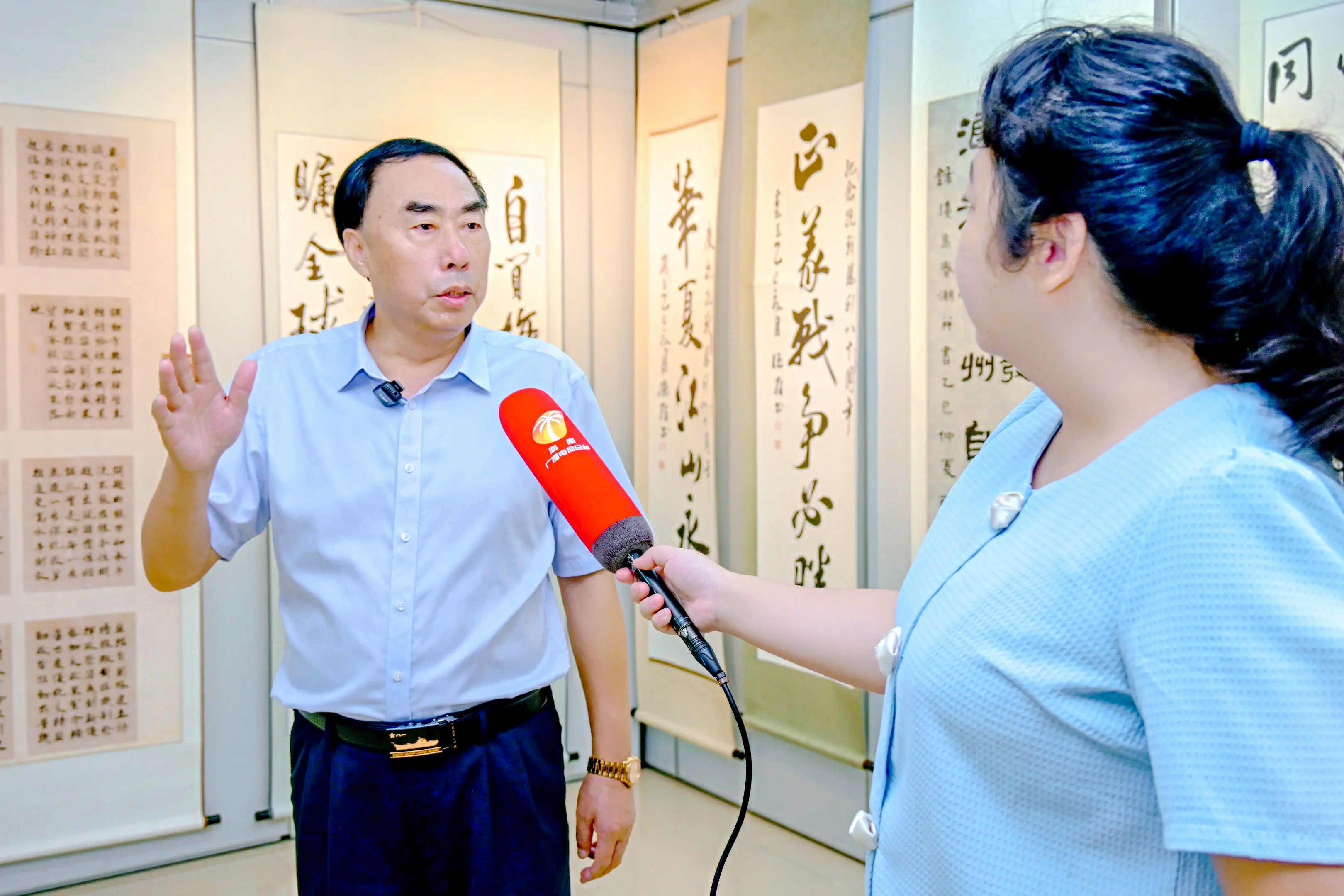 军涯磨意志&nbsp;&nbsp; 笔墨写春秋——记优秀转业军人、海南资深新闻工作者李笑天