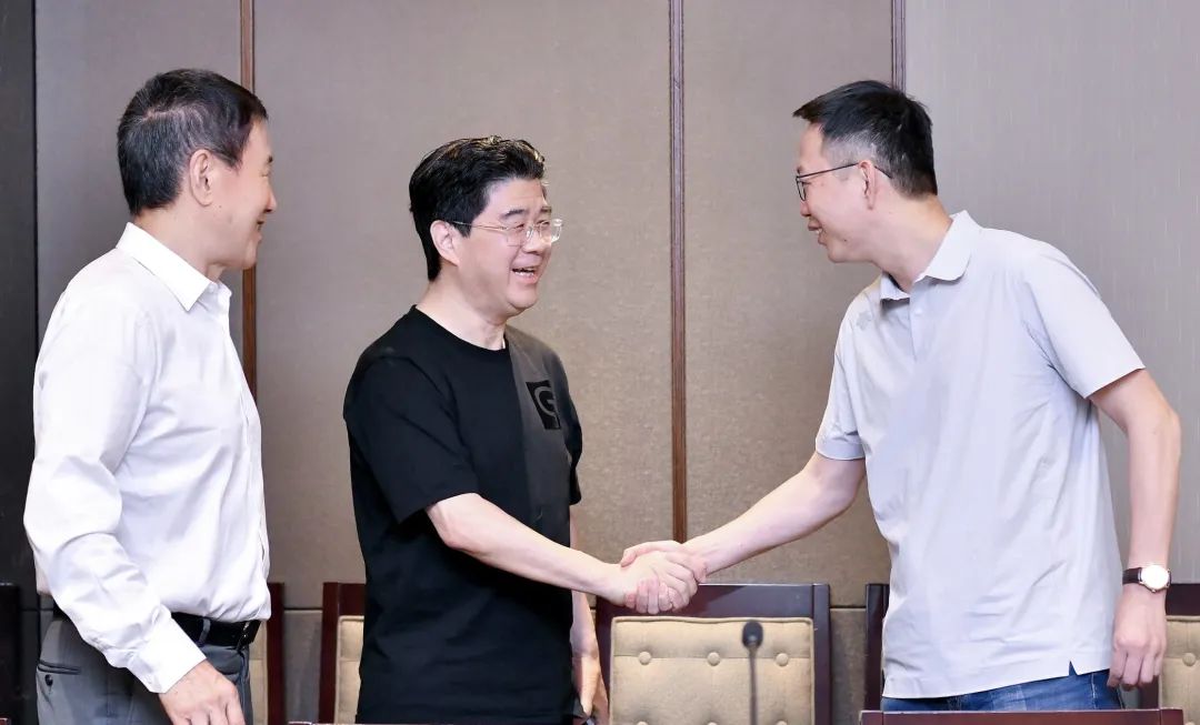 学习交流现场 2.jpg