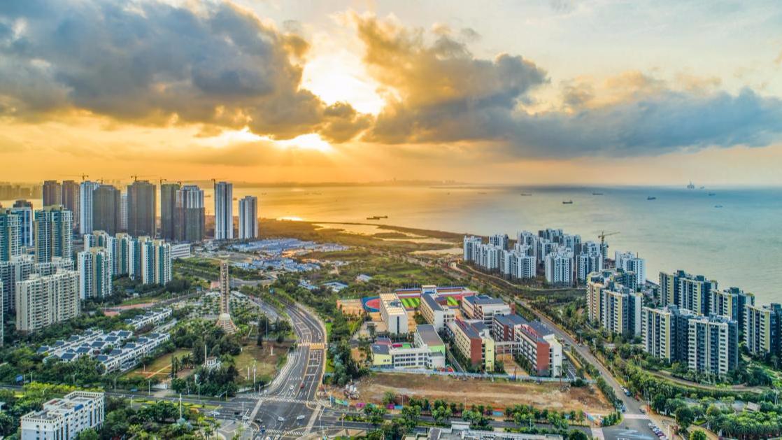 《关于延续海南自由贸易港鼓励类产业企业实质性运营政策有关问题的公告》的解读