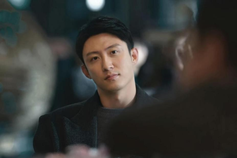 《罚罪2》追爽了！秦枫单刀赴会，天运年会当众报警震慑全场