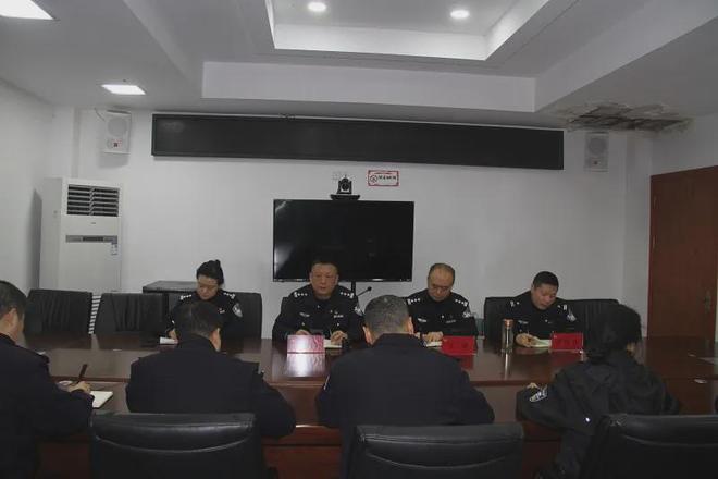 以“凝”为令：高速二大队全力筑牢抗凝保畅安全防线！