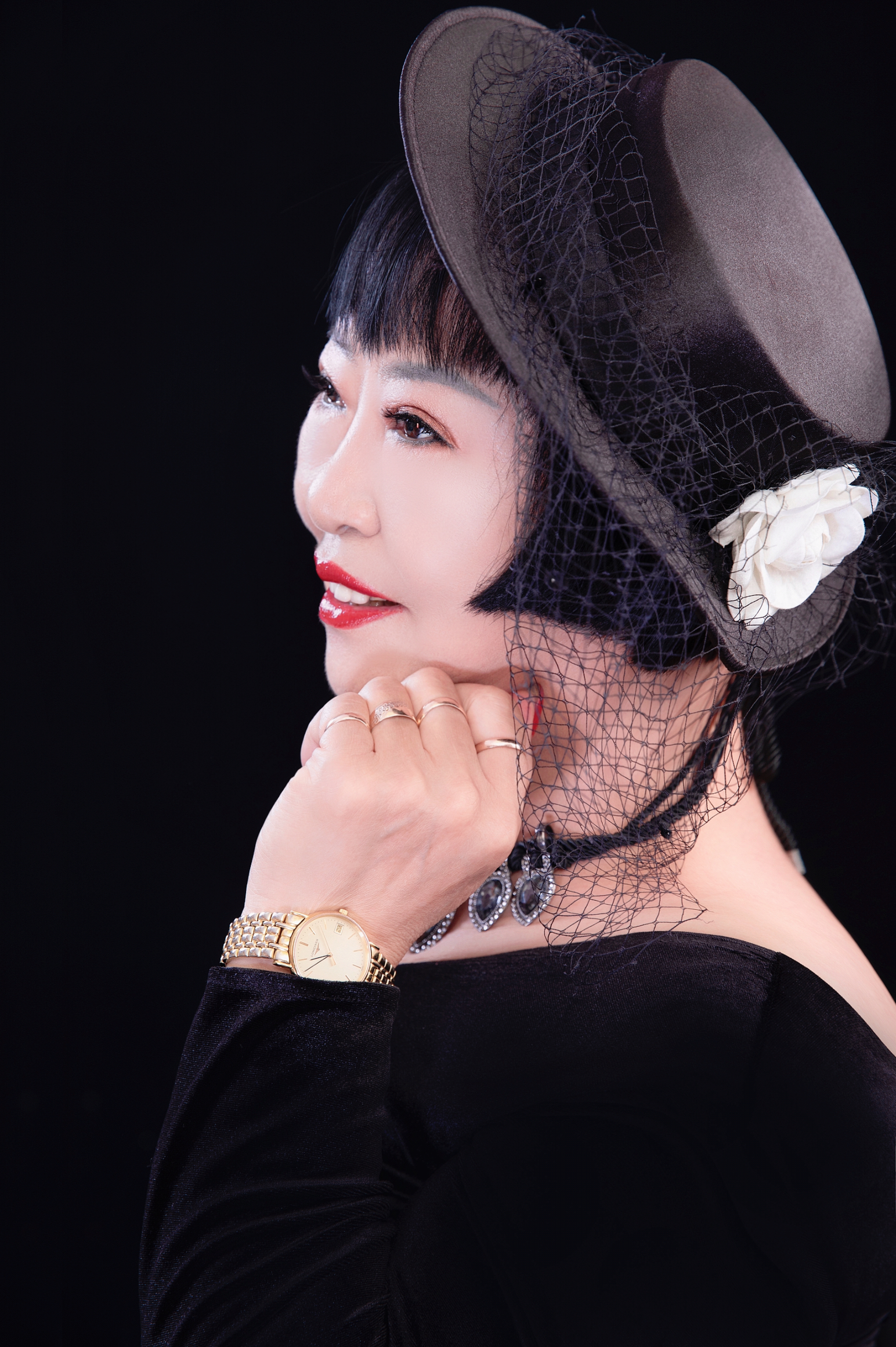 寒冰长篇小说《女记者》第二部—第二章