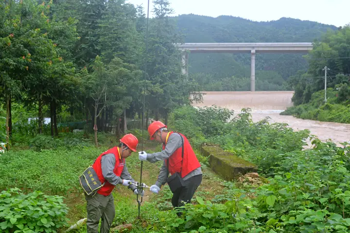 国网湖南电力：积极应对特大暴雨汛情 全力保障电力供应