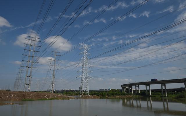 武汉江北城区500千伏输变电工程首轮改造顺利完工